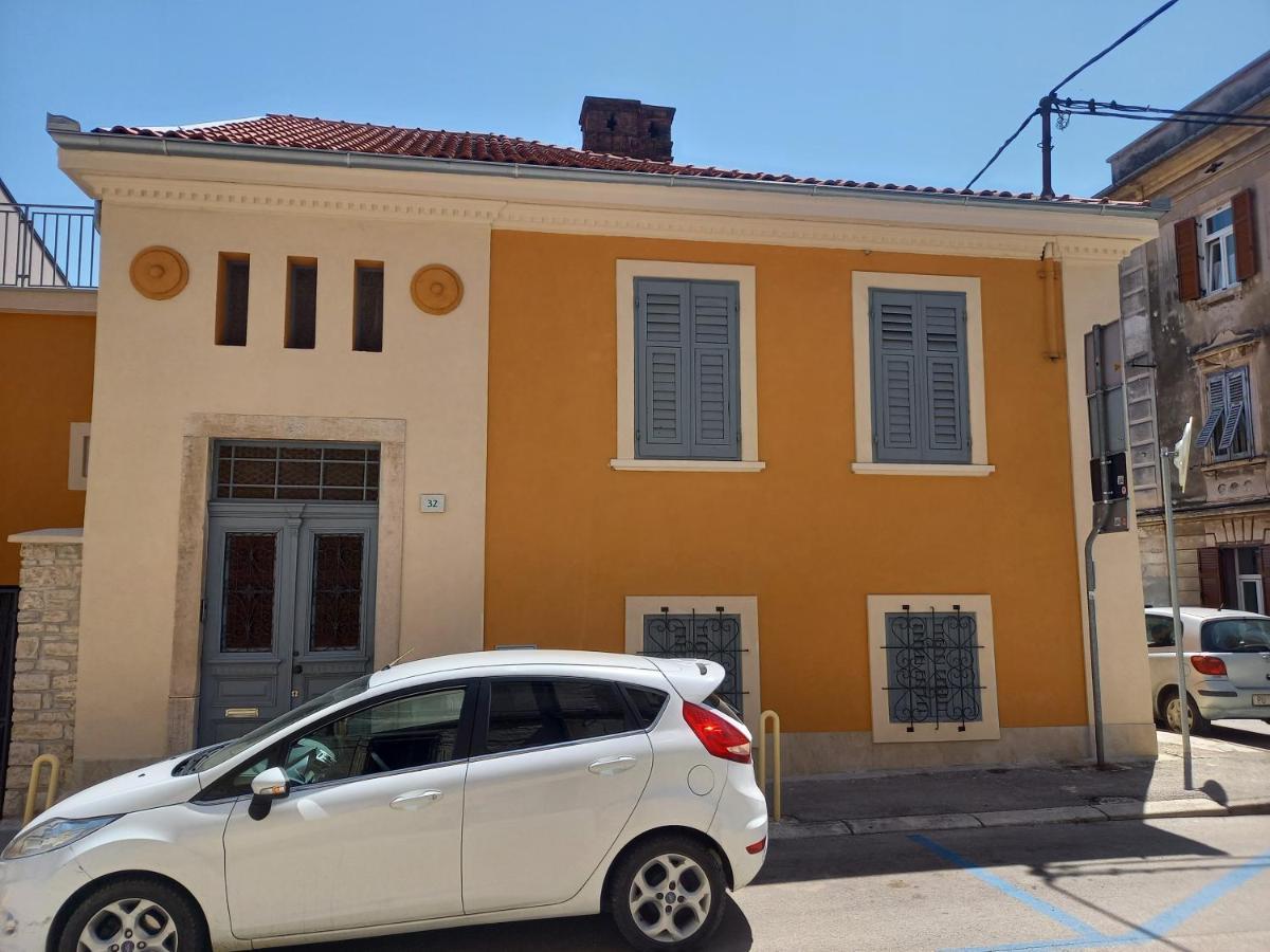 Oskar Amphitheater Apartments And Rooms With Free Parking 普拉 外观 照片