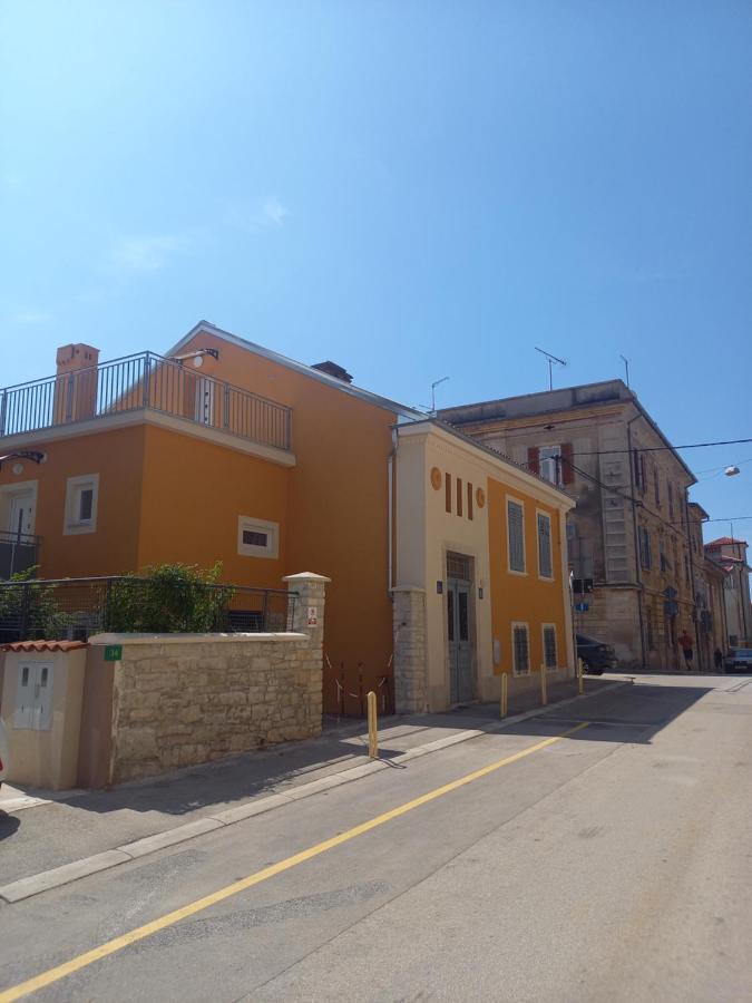 Oskar Amphitheater Apartments And Rooms With Free Parking 普拉 外观 照片
