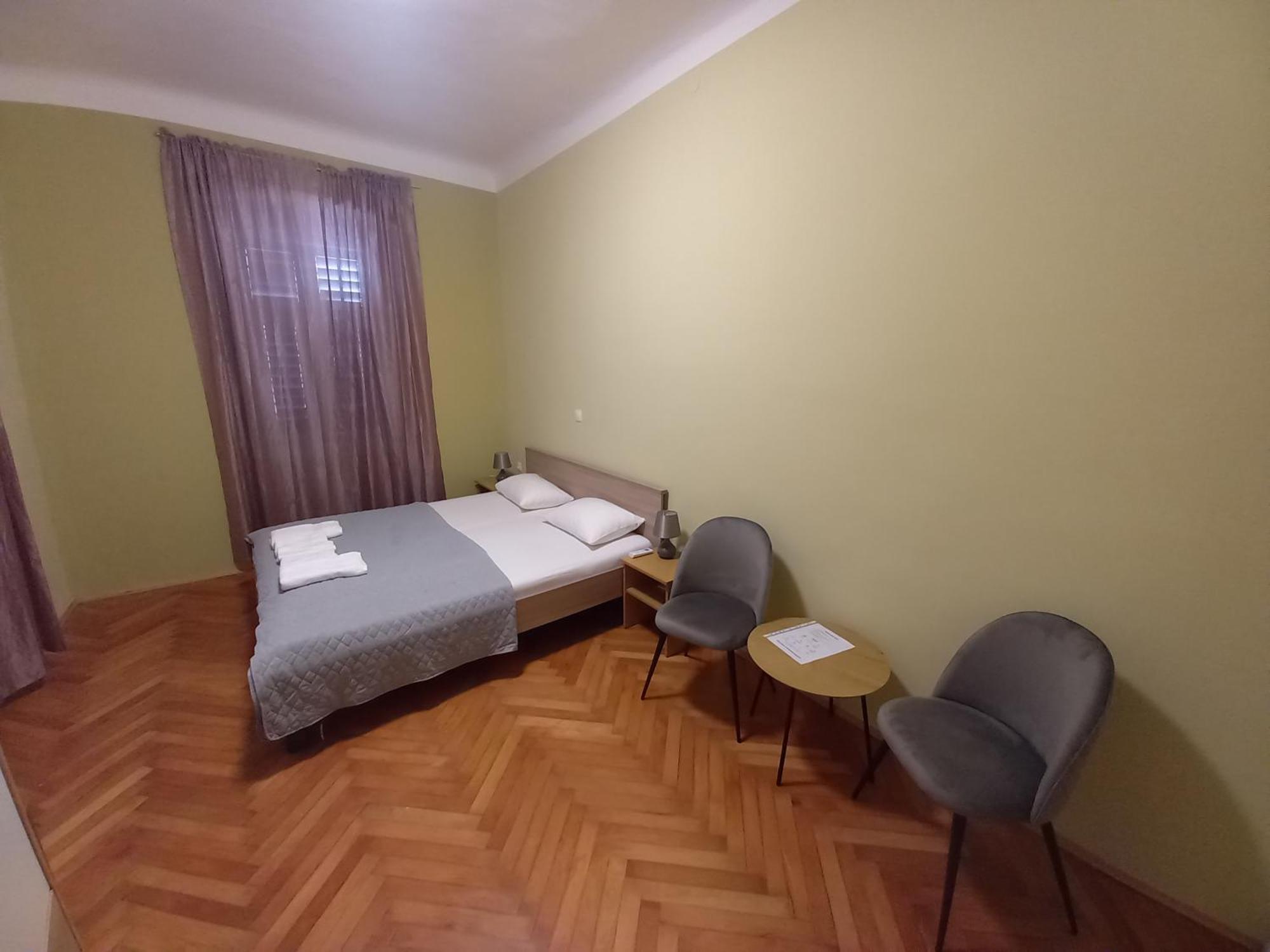 Oskar Amphitheater Apartments And Rooms With Free Parking 普拉 客房 照片
